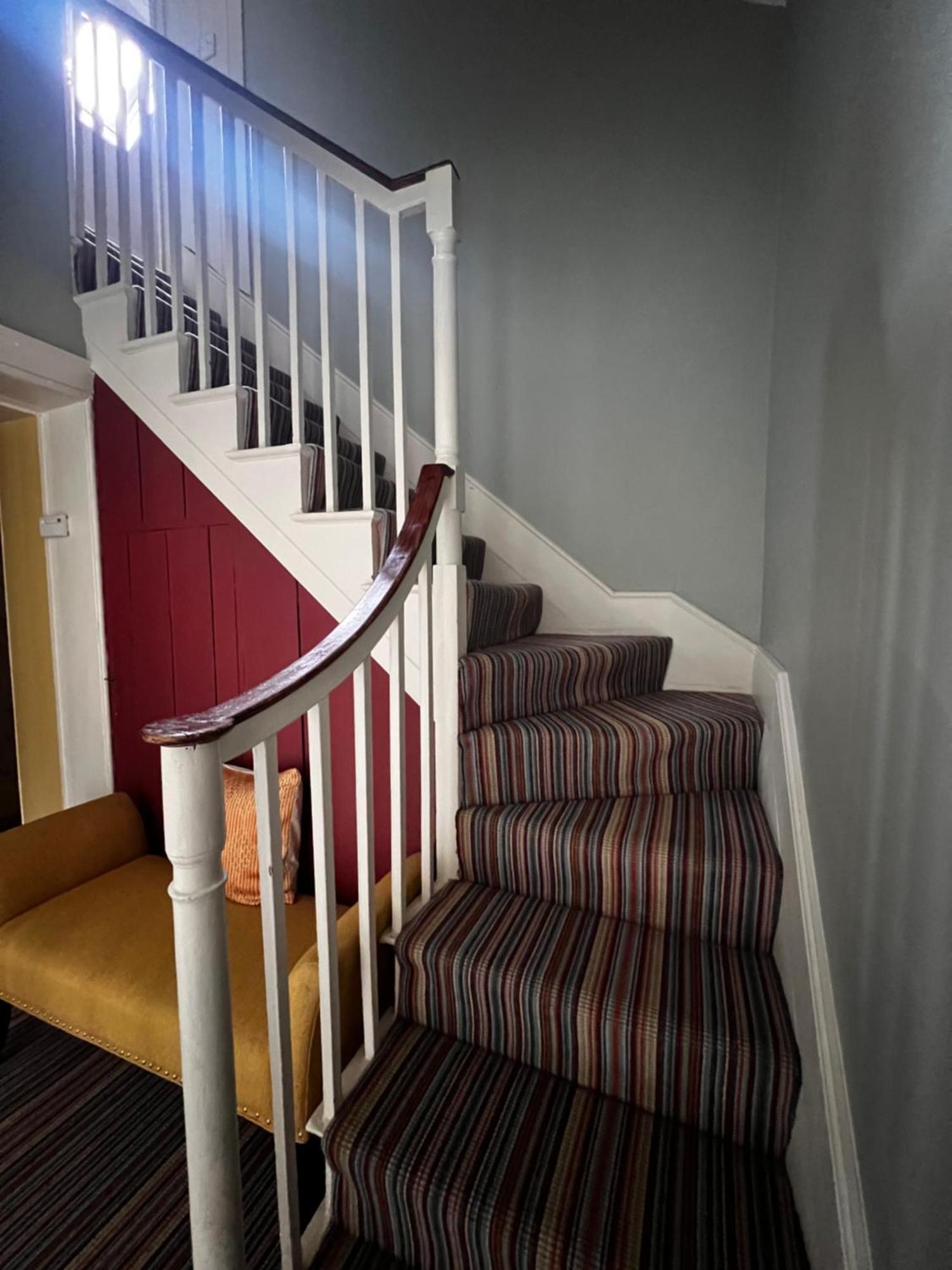 Larchmount House B&B Londonderry Esterno foto